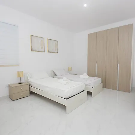 Brewmaster Residence Is-Swieqi Exterior photo